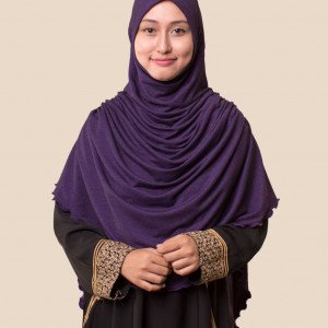 Tudung Sumayyah Dark Purple