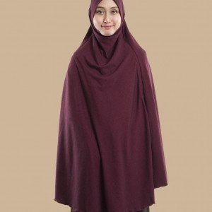 Tudung Sumayyah Maroon